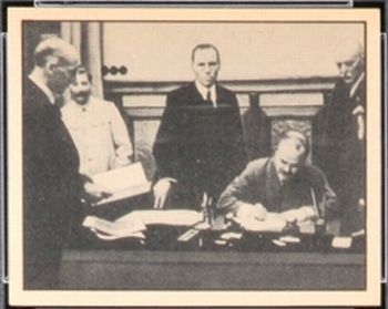 27 Signing Soviet - German Pact